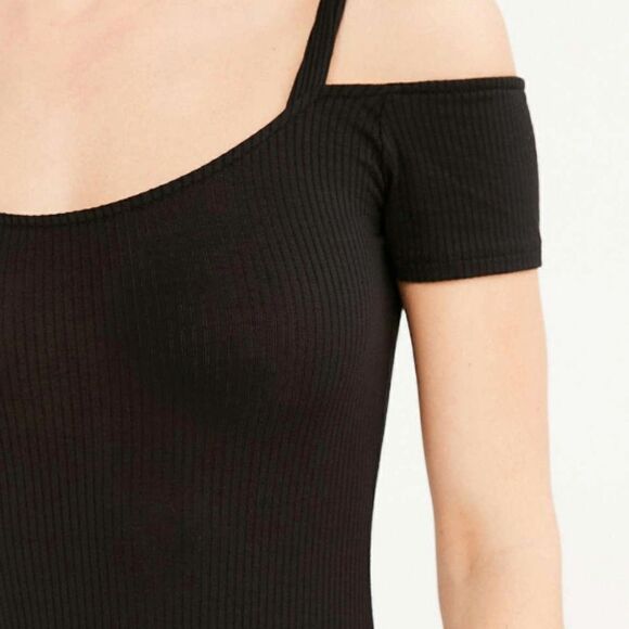 Urban Outfitters Cold Shoulder Black Bodysuit - Picture 2 of 3